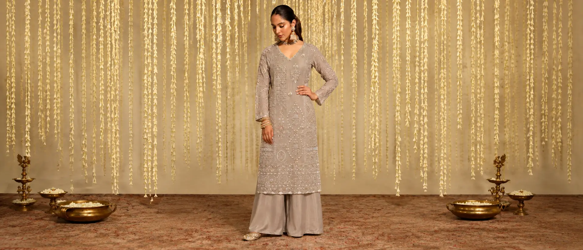 What Should You Wear When You’re Hosting Diwali at Home?